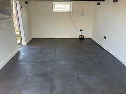 Porcelain tiled floor